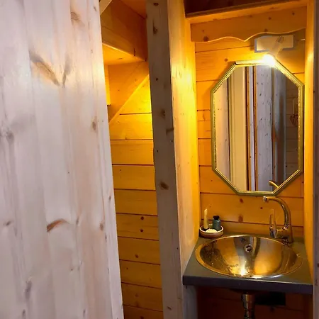 Tiny En Duplex - Face Telecabines * Акс-ле-Терм
