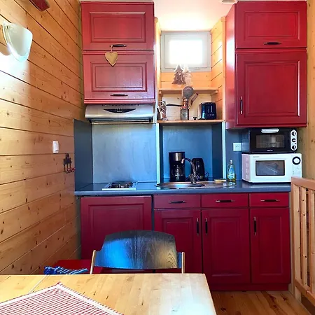 Tiny En Duplex - Face Télécabines *