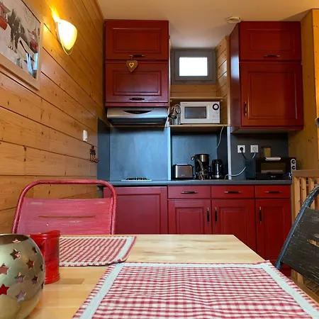 Tiny En Duplex - Face Télécabines